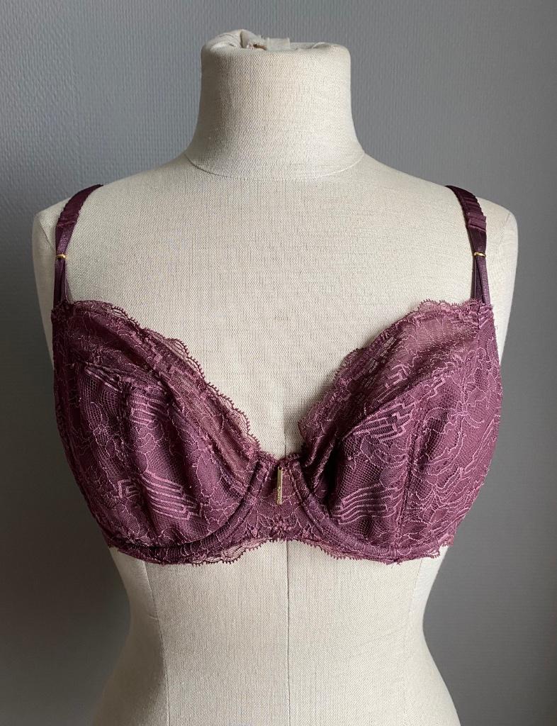 Aubergine-kleurige BH Chantelle D80, Kleding | Dames, Ondergoed en Lingerie, Chantelle, Verzenden, BH