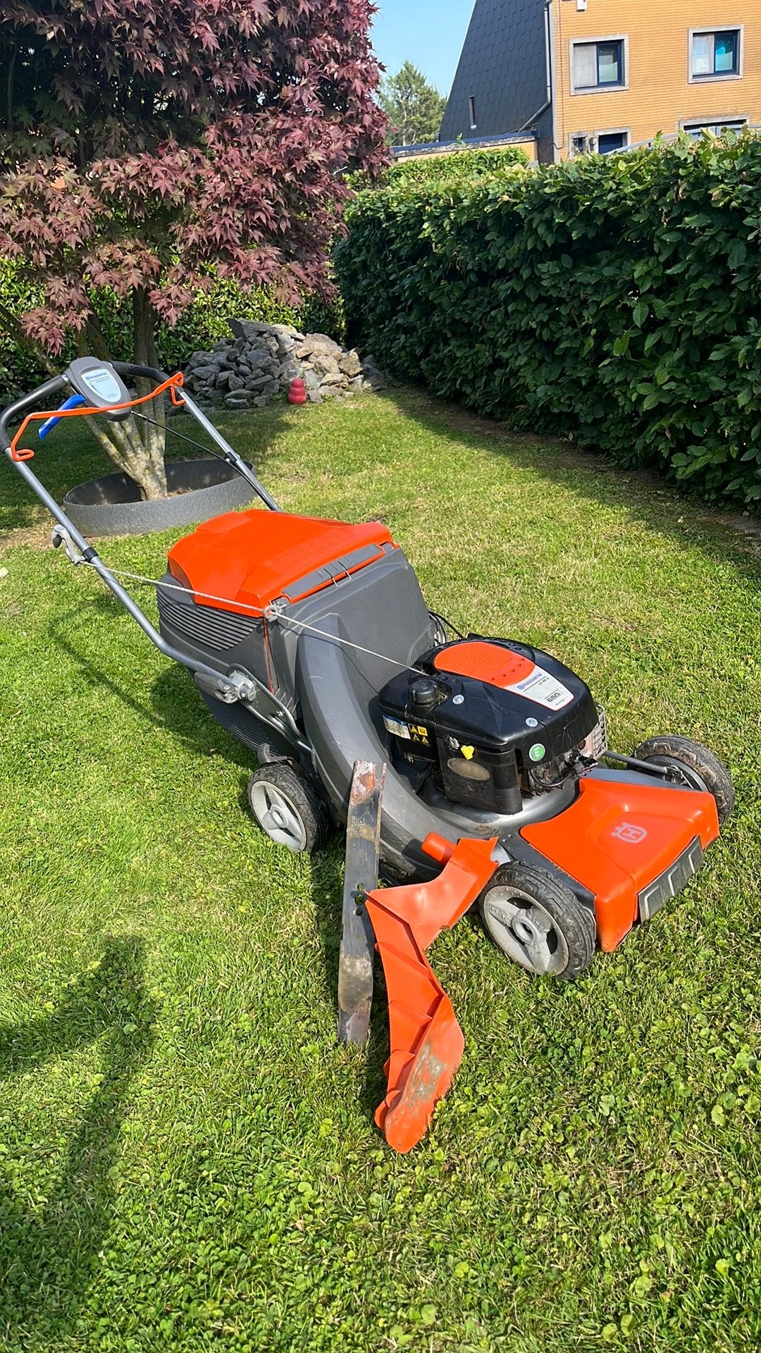 Husqvarna tondeuse, Tondeuses à gazon à essence, 40 à 49 cm, Enlèvement, Utilisé