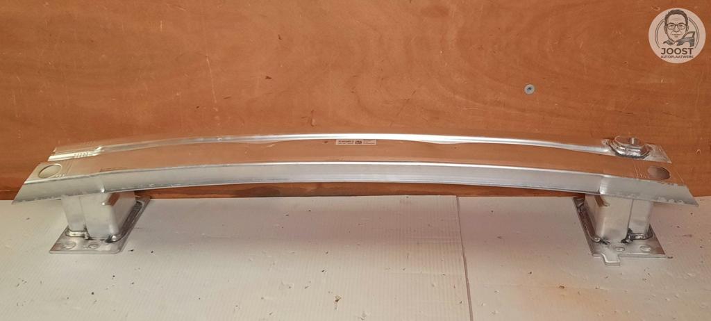 Bumperbalk achter nieuw Porsche Macan 95C v.a '24 95C807309B, -, -, Porsche, Nieuw