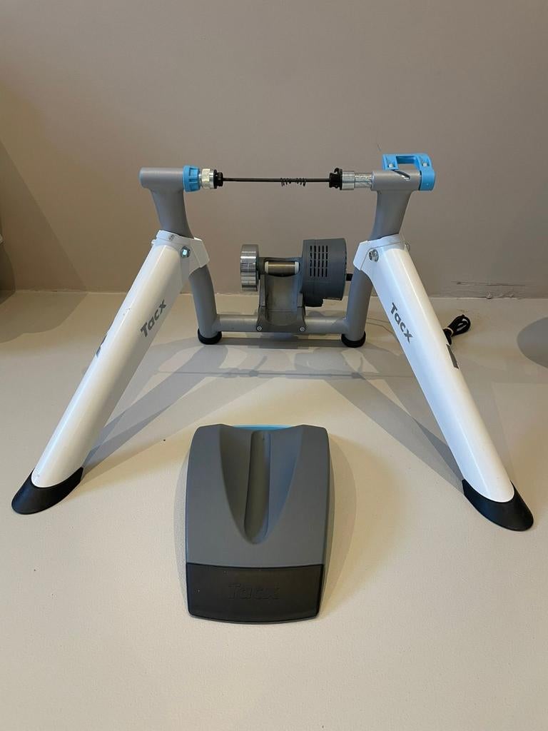 Tacx Flow Smart inclusief achterasadapter en band, Enlèvement, Utilisé
