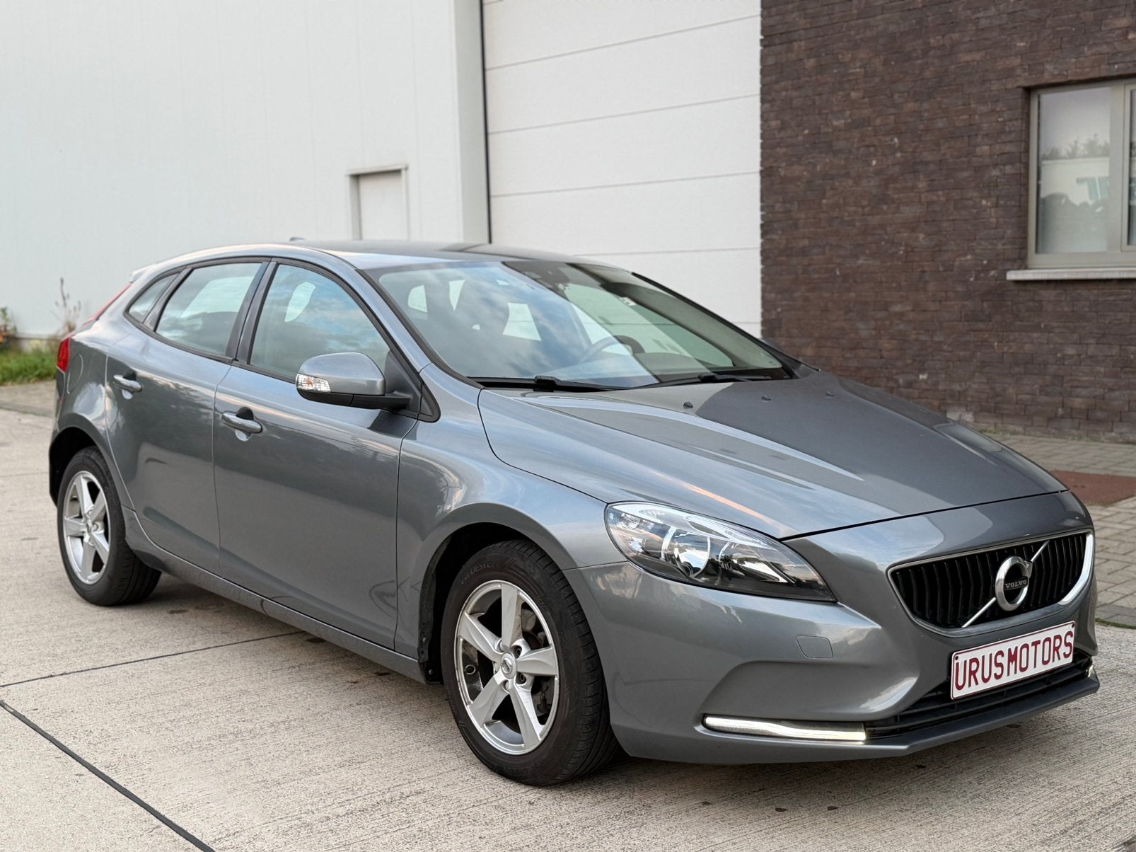 ! VERKOCHT !          Volvo V40 2016 2.0d Euro6, Auto's, Bedrijf, Cruise Control, V40, Te koop