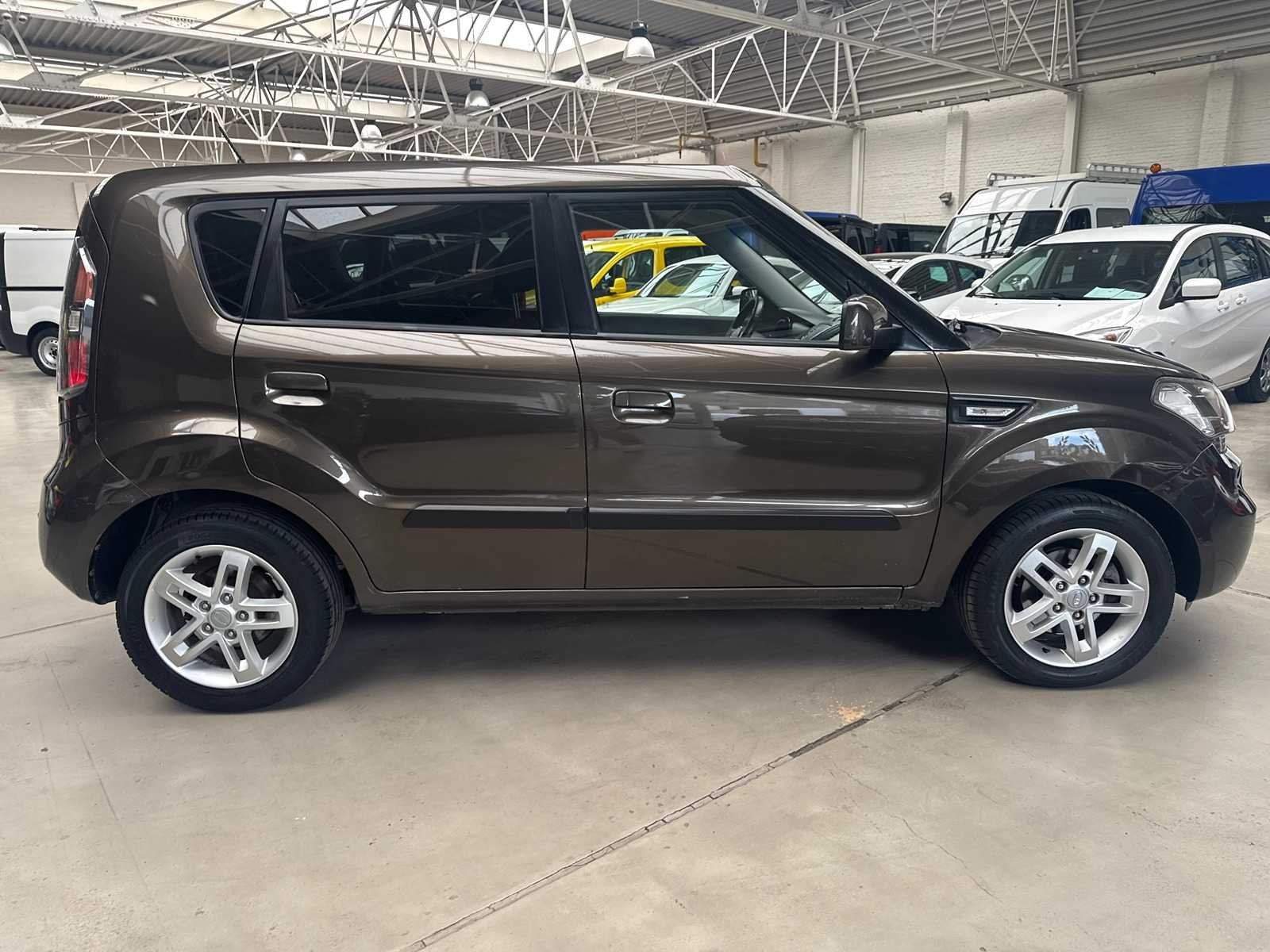 2009 KIA Soul 165,417 km, Autos, Kia, Achat, Entreprise, Boîte manuelle, Diesel