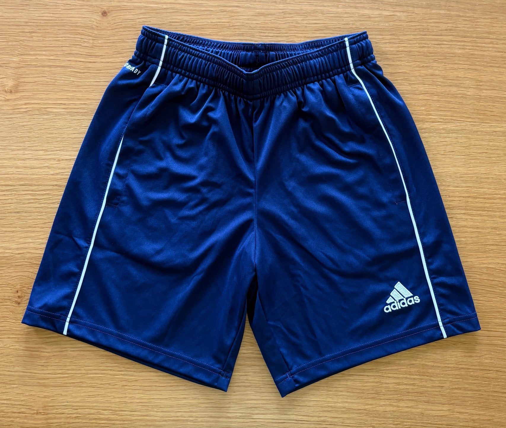 Short de sport bleu ADIDAS  - 11-12 ans - 12€, Enfants & Bébés, Vêtements enfant | Taille 146, Enlèvement ou Envoi, Comme neuf