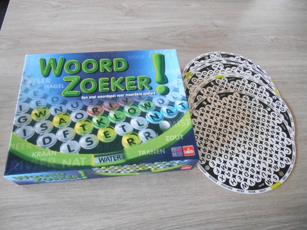 woordzoeker met extra kaarten, Hobby en Vrije tijd, Ophalen of Verzenden, Zo goed als nieuw