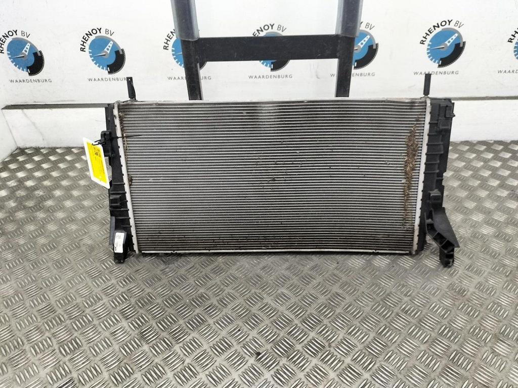 MINI (BMW) MINI F55 One 1.2 One Pepper Bns.  RADIATEUR 2015, Ophalen of Verzenden, Gebruikt, Stiba lid