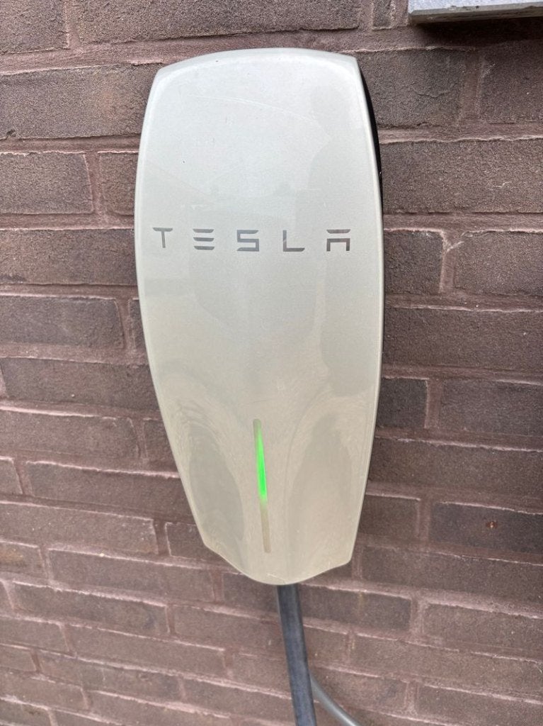 tesla wall connector laadpaal 32A 3 fasig, Auto diversen, Laadpalen, Ophalen, Gebruikt, Laadpaal