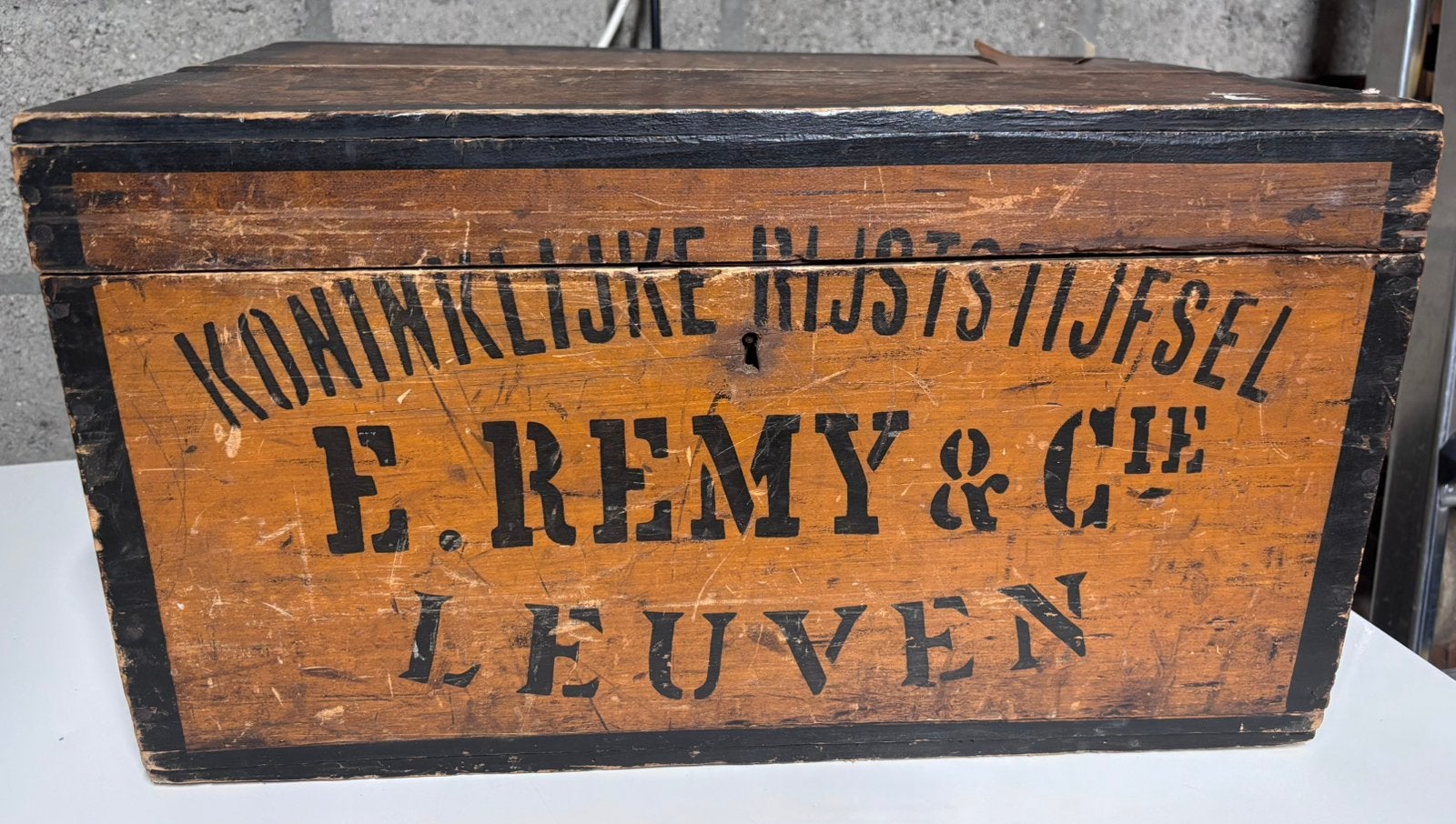 Antieke ongerestaureerde verschepingskist Amidon Royal, Antiquités & Art, Enlèvement
