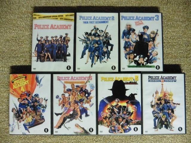 Police Academy DVD Pakket Complete Filmreeks, Enlèvement ou Envoi, Comme neuf, Comédie d'action