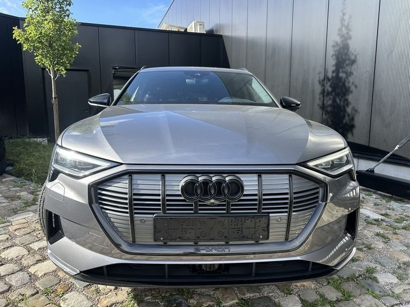 Audi E-Tron, Achat, Entreprise, 417 km, Autres couleurs