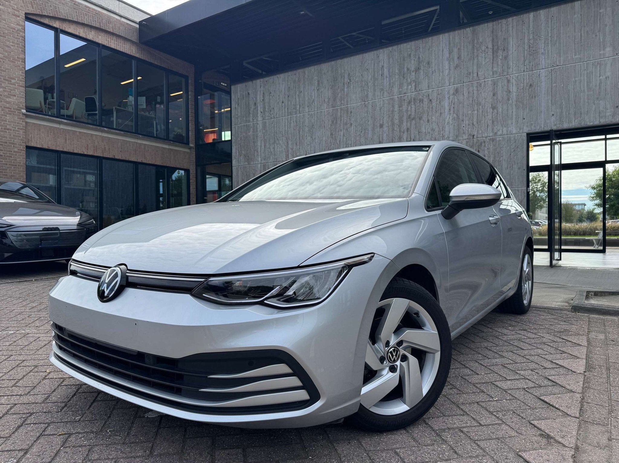 Volkswagen Golf 1.0 TSI Life Business*NAVI*PDC*CARPLAY*CAMER, Auto's, https://public.car-pass.be/vhr/38cecb71-93c0-4d2d-b70c-9e4ea72a149a
