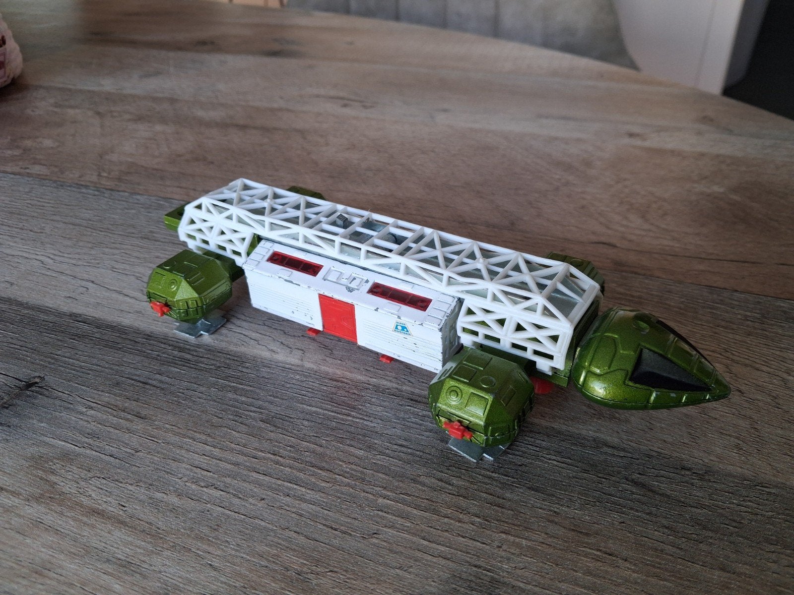 SPACE 1999 : Eagle ( Dinky Toys, 1974), Verzamelen, Verzenden