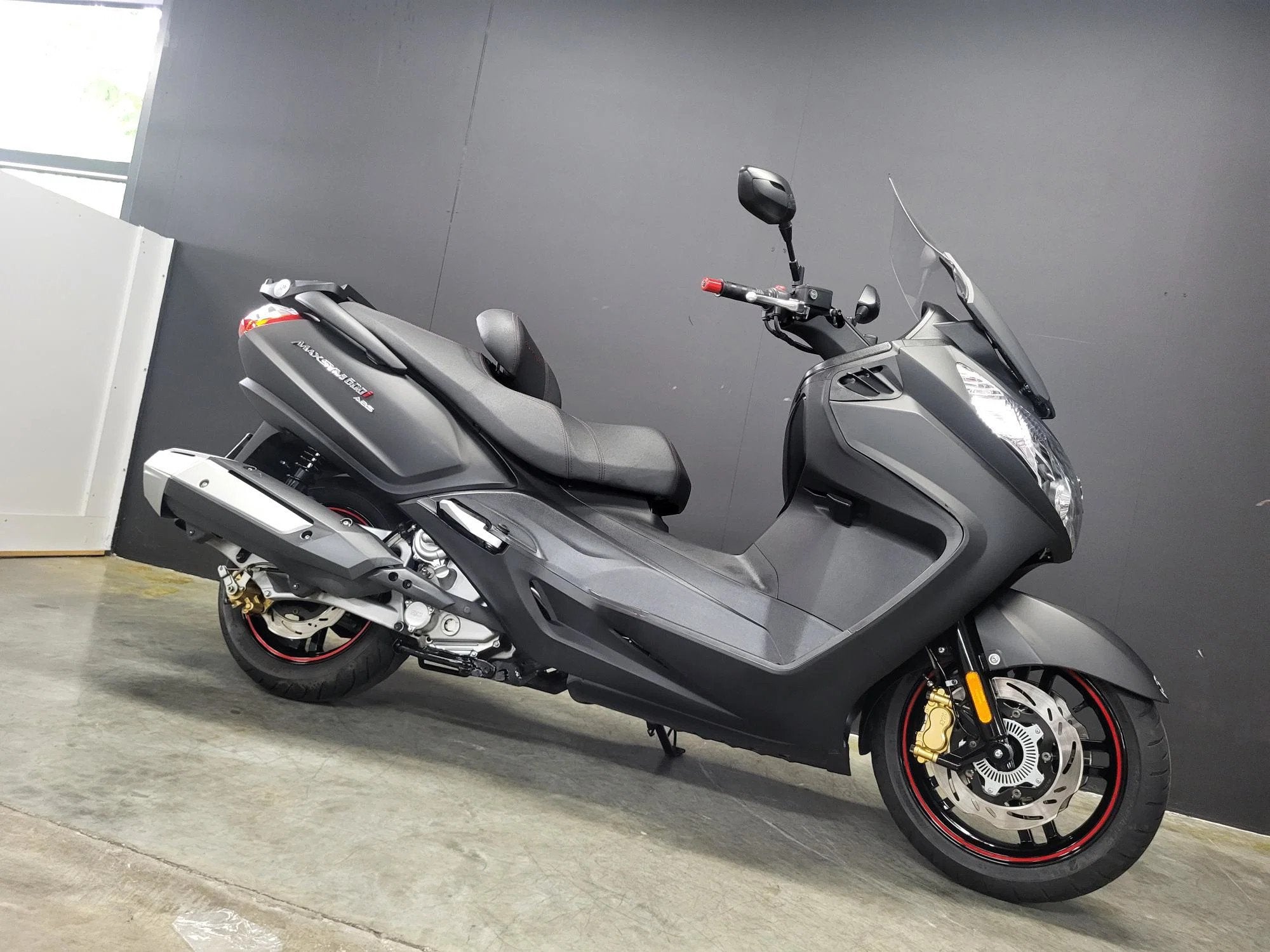 SYM Maxsym 600i zalige maxiscooter (A2), Motos, 600 cm³, Scooter, Entreprise, 12 à 35 kW