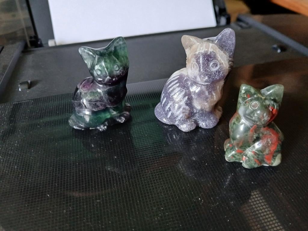 Katten beeldje edelsteen, Enlèvement ou Envoi, Comme neuf