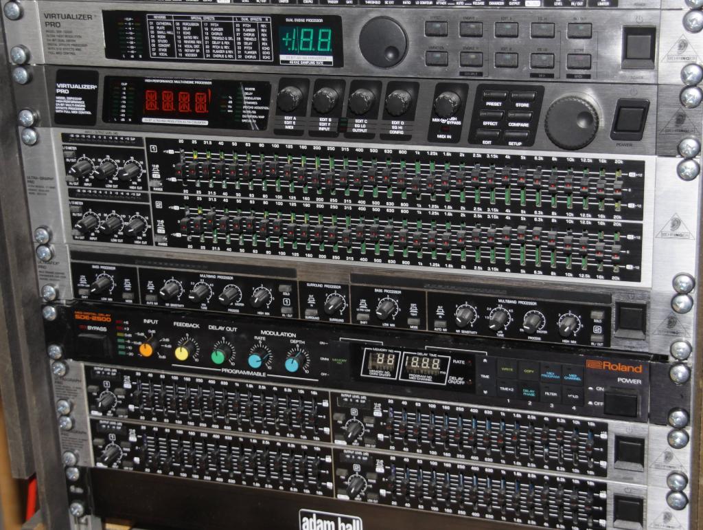 Virtualiseur d'effets Behringer 19" DSP1000P, Musique & Instruments, Effets, Comme neuf, Enlèvement ou Envoi