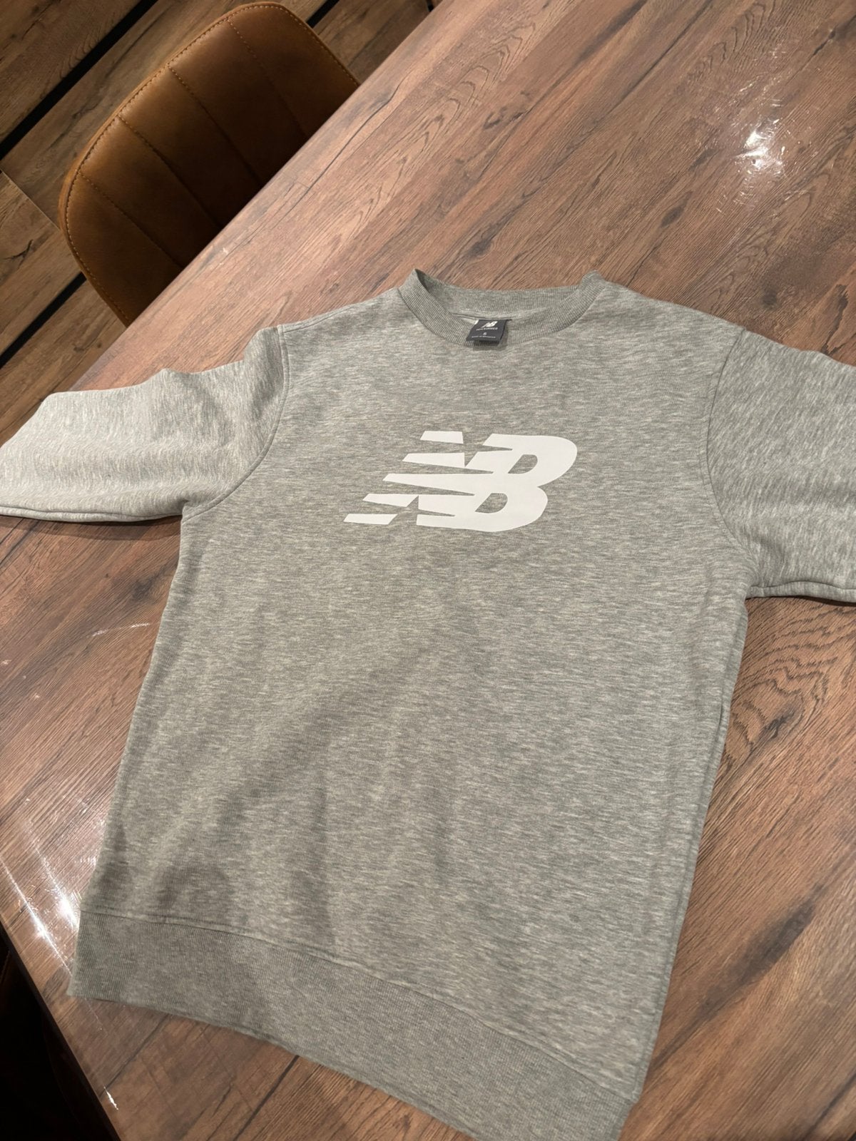 sweat-shirt new balance, Enlèvement, Comme neuf