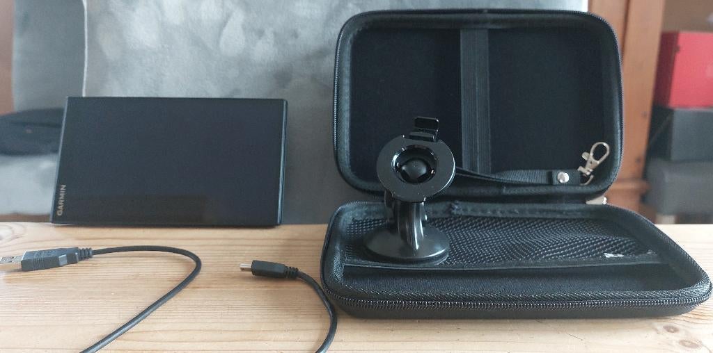 Garmin Camper 780 et info-trafic numérique, Ophalen of Verzenden, Zo goed als nieuw