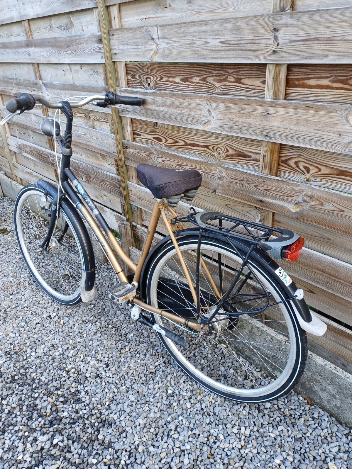 Magnifique vélo Gazelle pour femme, Vélos & Vélomoteurs, Enlèvement ou Envoi, Gazelle