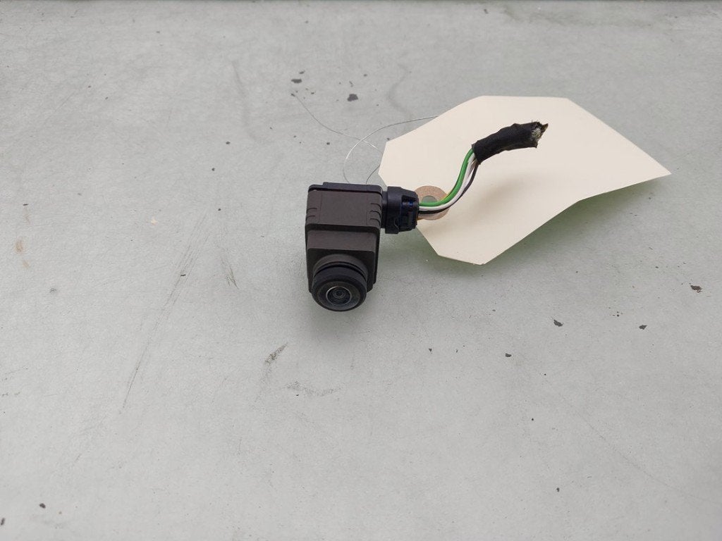 CAMERA ACHTER BMW 3 serie Touring (G21) (01-2019/07-2020), Robert Bosch AG, Gebruikt, BMW, Robert-Bosch-Allee 1
74232  Abstatt, DE