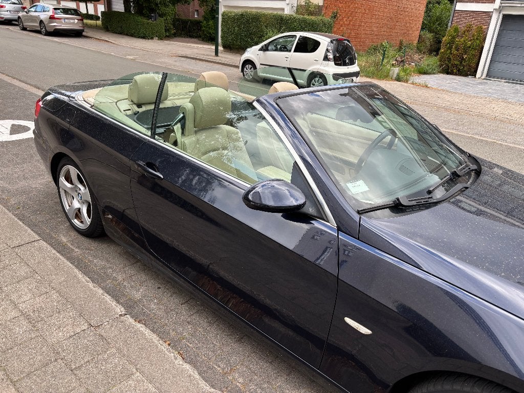 BMW 320i cabriolet, Auto's, Achterwielaandrijving, Beige, 4 cilinders, Cabriolet