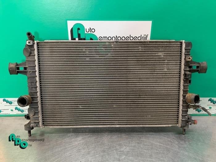 Radiateur van een Opel Astra (Astra H 04-), Auto-onderdelen, Gebruikt, -, -, Opel