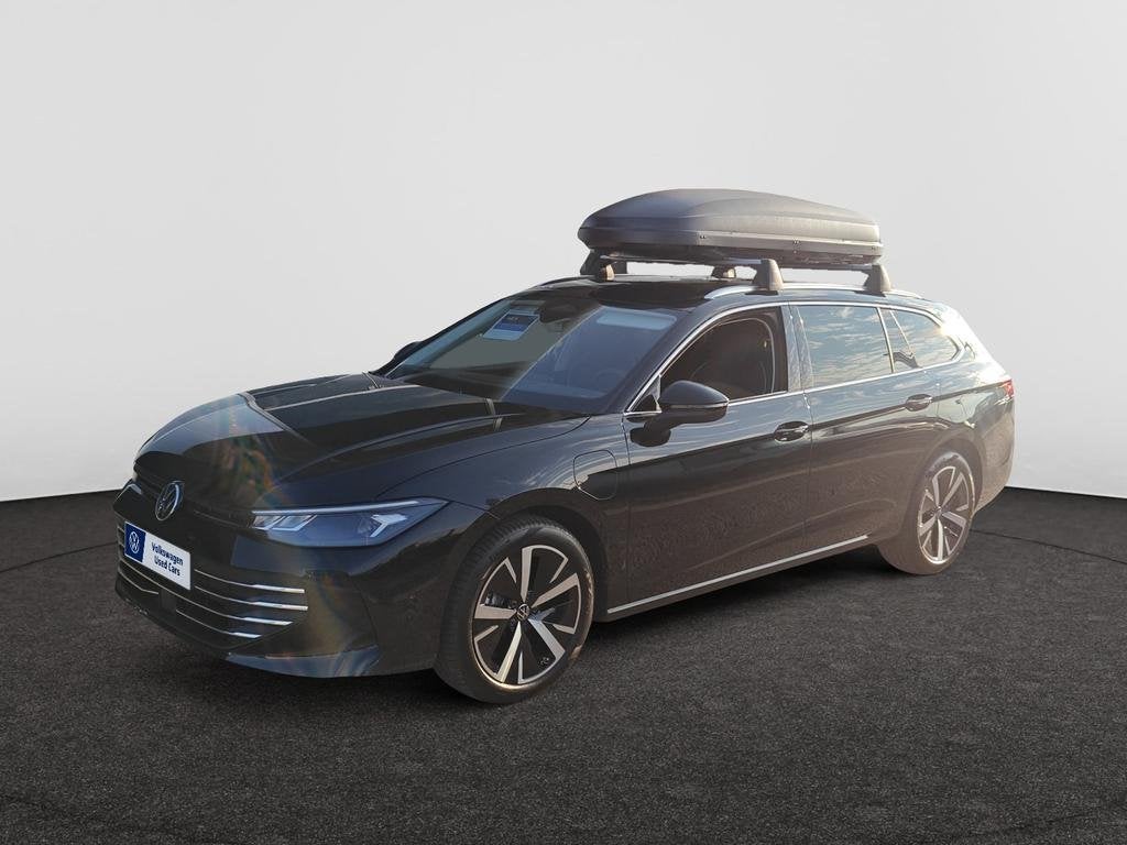 Volkswagen Passat Variant eHybrid (PHEV) NEW Passat Business, Auto's, Volkswagen, Automaat, Zwart, Break, https://public.car-pass.be/vhr/7052ccf5-ea54-47e5-bd92-825808318487