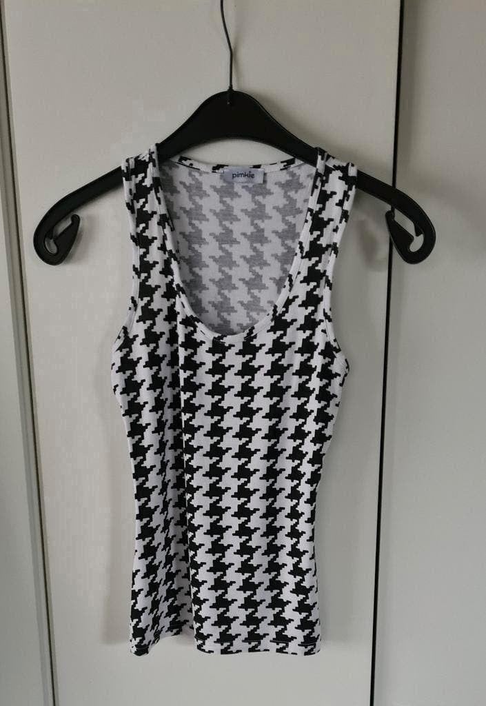 Topje "Pimkie", pied-de-poule patroon, maat XS, Kleding | Dames, Topjes, Ophalen of Verzenden, Zo goed als nieuw, Pimkie, Zonder mouw