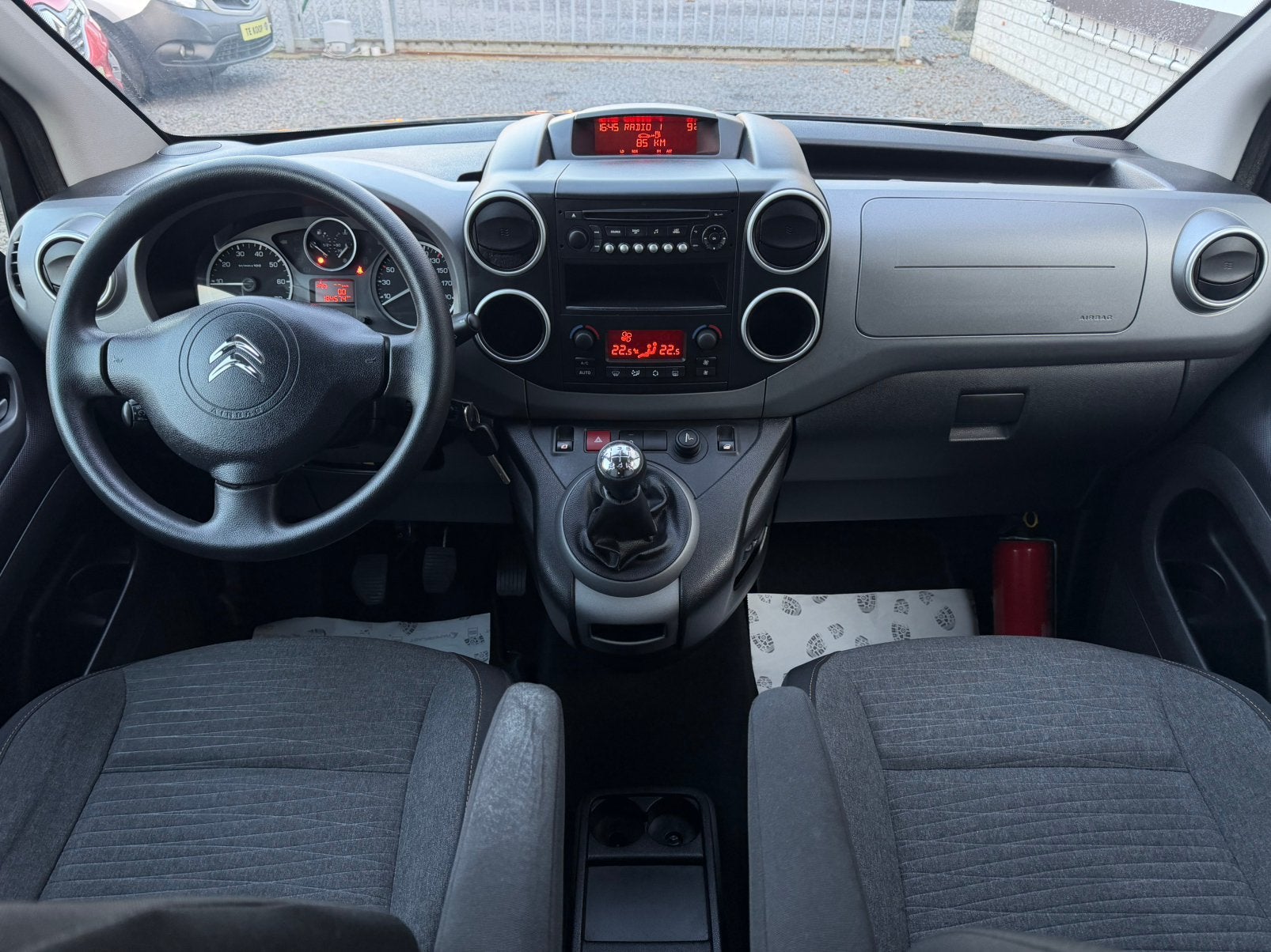 Citroen Berlingo Multispace 1.2i benzine 110 pk euro 6b 2016, Auto's, Monovolume, 5 deurs, 119 g/km, 1200 cc