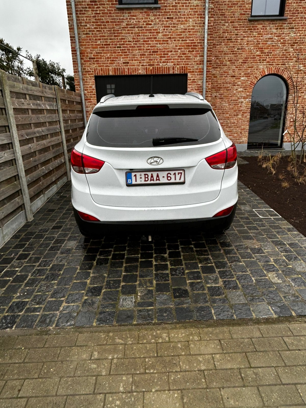 Hyundai, Auto's, Hyundai, Zwart, 1600 cc, Wit, Leder
