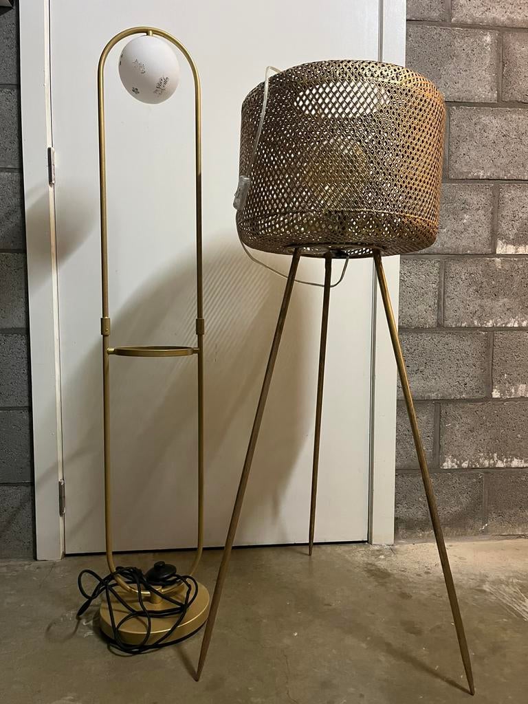 2 stijlvolle lampen te koop – energiezuinig & uniek design, Ophalen, Gebruikt, 100 tot 150 cm