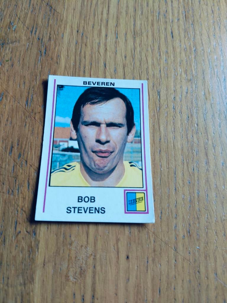 Panini sticker Football 80 Bob Stevens Beveren, Enlèvement ou Envoi