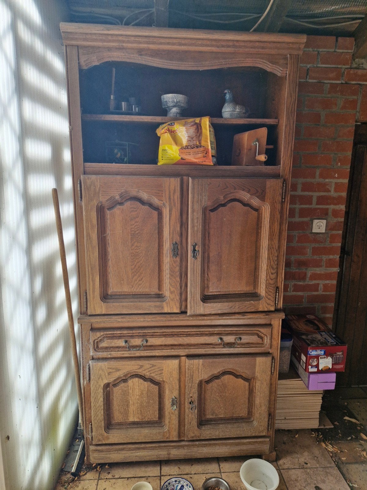 Meuble salle à mangé, Enlèvement