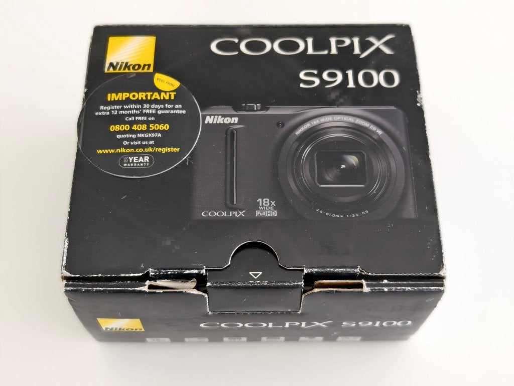 Nikon Coolpix S9100 – Compleet in doos, TV, Hi-fi & Vidéo, Caméscopes numériques, Enlèvement ou Envoi, Ne fonctionne pas, Caméra
