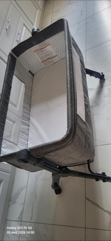 Porte lit bébé, Enfants & Bébés, Lit