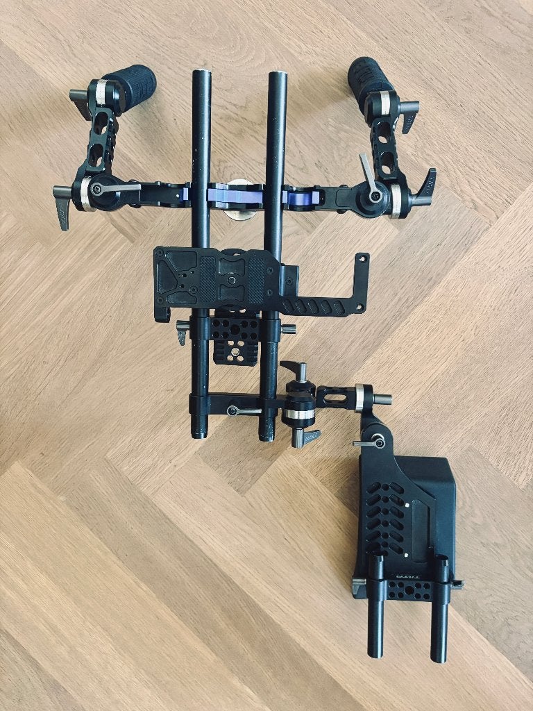 Tilta DSLR 15mm Shoulder Rig, Ophalen, Zo goed als nieuw