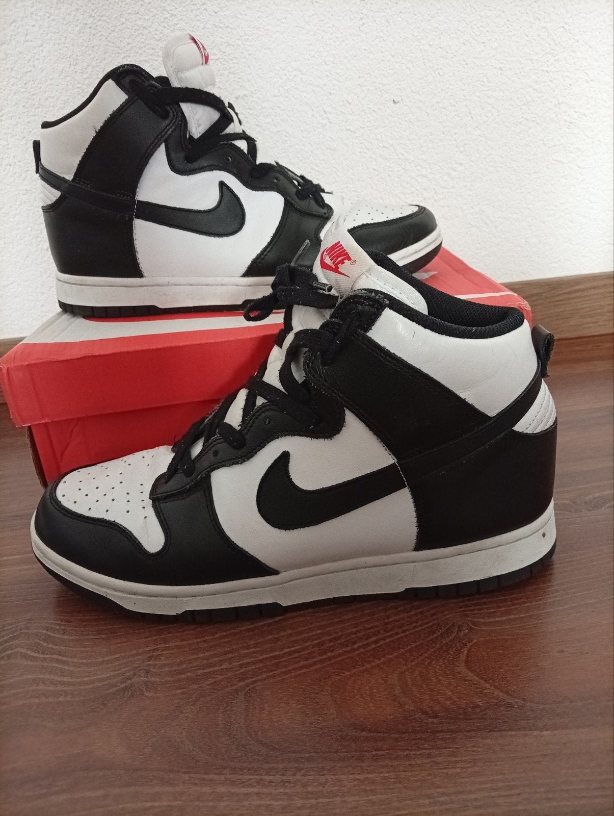 Nike Maat 42  . nieuw prijs was  129€, Ophalen of Verzenden