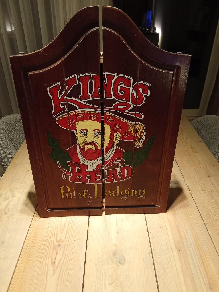 Dartskast kings head, Sport en Fitness, Ophalen, Gebruikt