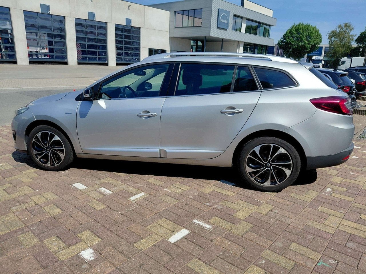 Renault Mégane BOSE Edition (bj 2015), Auto's, Voorwielaandrijving, Euro 5, Stof, Gebruikt