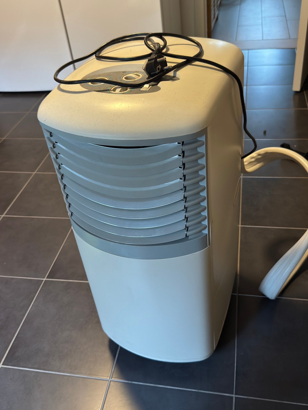 Mobiele airco met slang, Elektronische apparatuur, Ophalen, Gebruikt, Mobiele airco