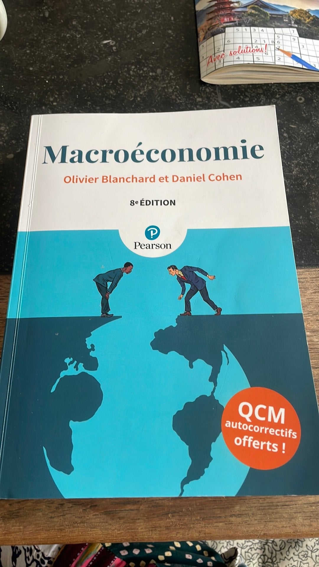 Macroéconomie (Olivier Blanchard et Daniel Cohen), Livres, Enlèvement, Comme neuf