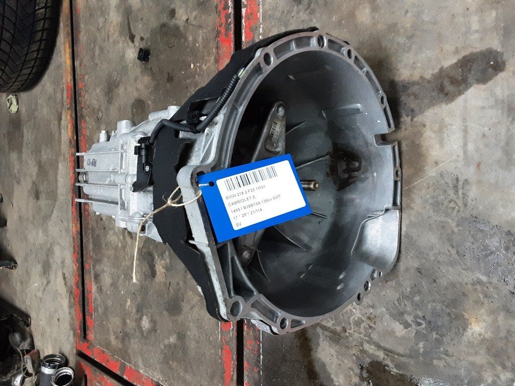 VERSNELLINGSBAK BMW 2 serie (F23) (GF617FG), Gebruikt, BMW