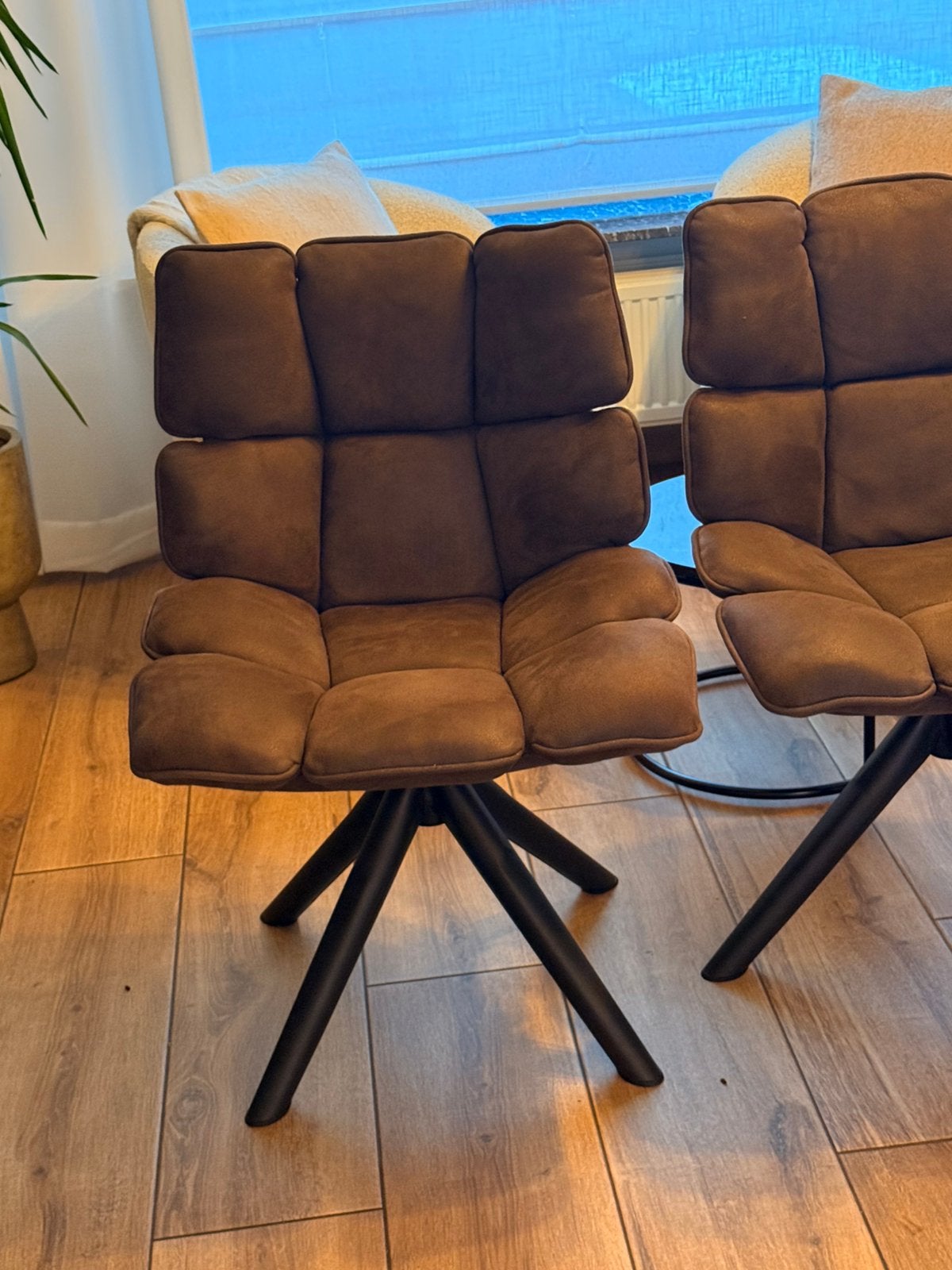 4 eetkamerstoelen (draaifunctie) in nieuwstaat, Maison & Meubles, Chaises, Neuf, Modern / landelijk, Brun, Enlèvement