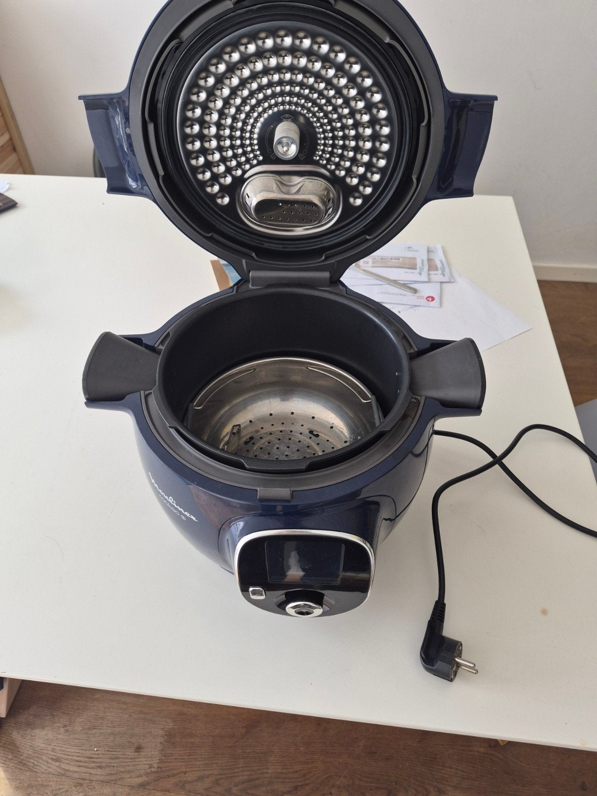 Multi Cooker, Ophalen