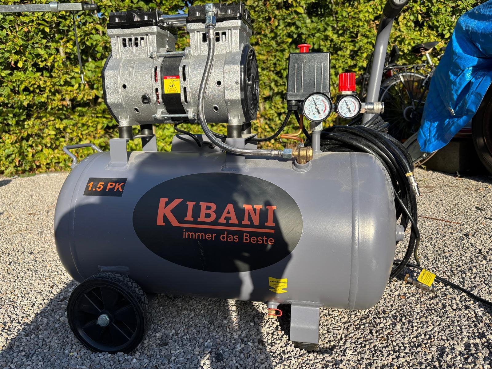 Zeer krachtige compressor zo goed als nieuw!, Doe-het-zelf en Bouw, Compressors, Ophalen, 6 tot 10 bar, Zo goed als nieuw, 25 tot 100 liter