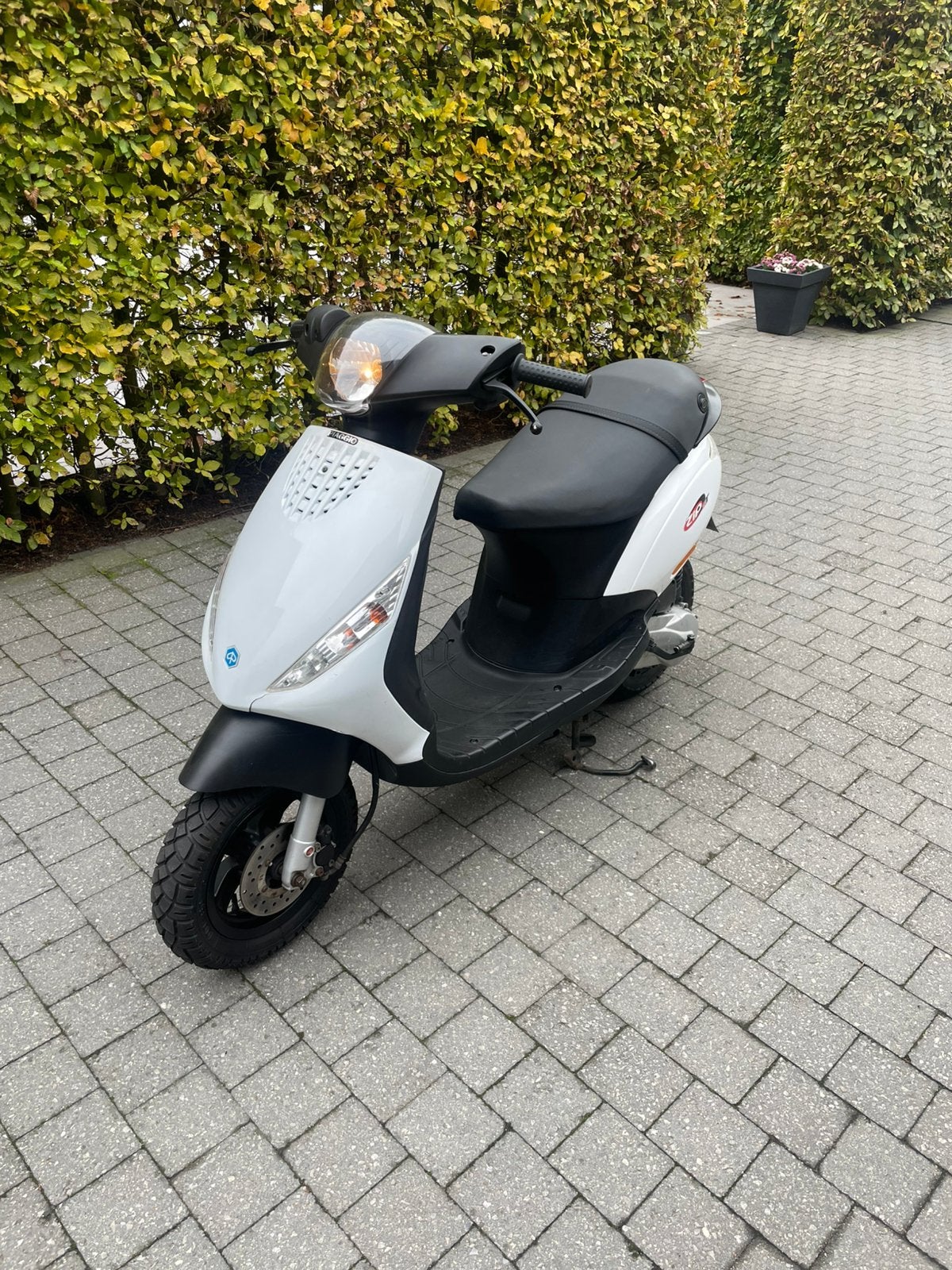 Piaggio zip 2t b klasse, Fietsen en Brommers, Ophalen, Zo goed als nieuw, Zip