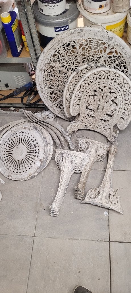 Tafel en stoelen, Ophalen, Gebruikt