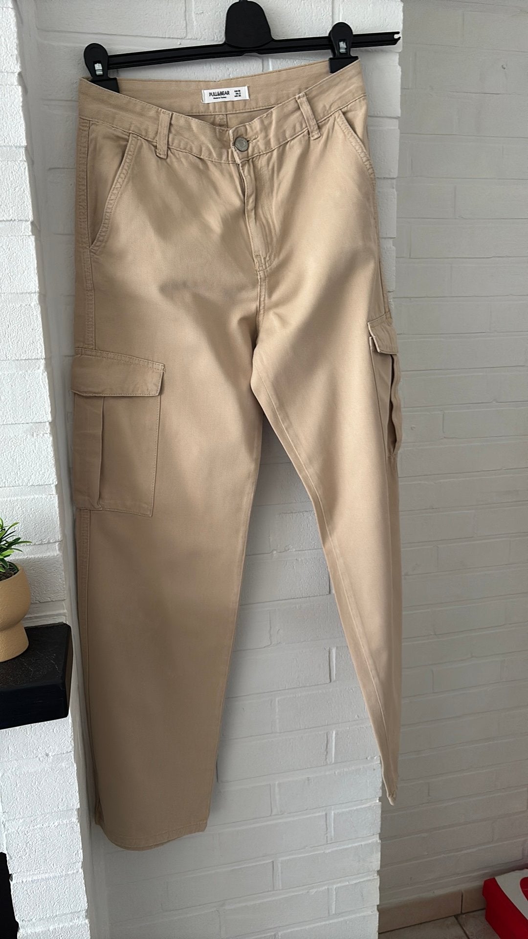 Beige Pull&Bear Cargobroek / Pantalon Cargo Beige Maat 38, Vêtements | Femmes, Culottes & Pantalons, Enlèvement ou Envoi, Comme neuf