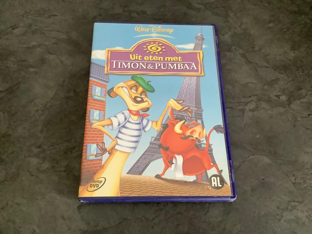 Walt Disney mangeant au restaurant avec Timon & PumbaA DVD, CD & DVD, DVD | Films d'animation & Dessins animés, Comme neuf, Européen