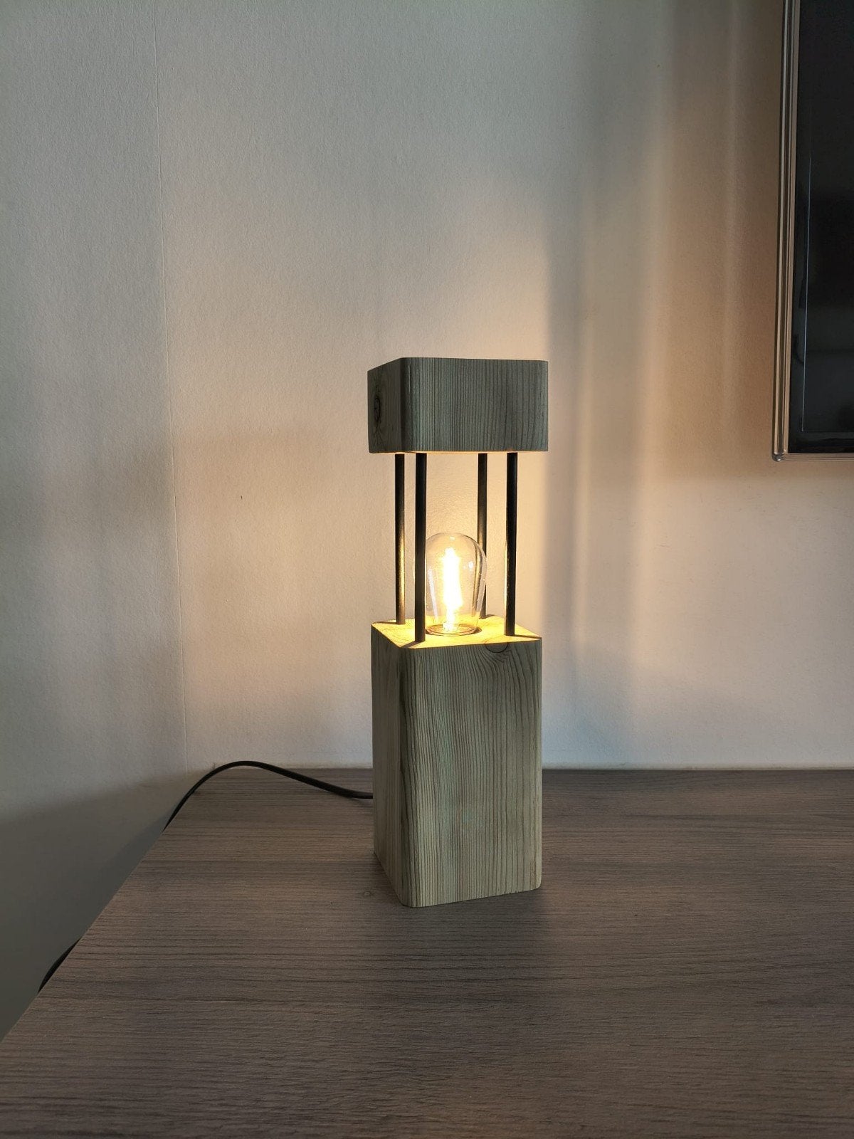 tafellamp / nachtlamp hout, Ophalen, Hout, Nachtlamp