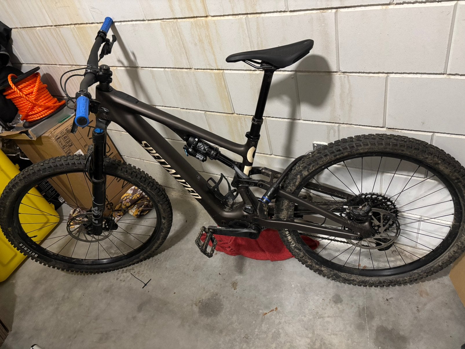 VTT  Electrique Specialized Evo comp Carbon S3 taille M, Fietsen en Brommers, Ophalen, Zo goed als nieuw