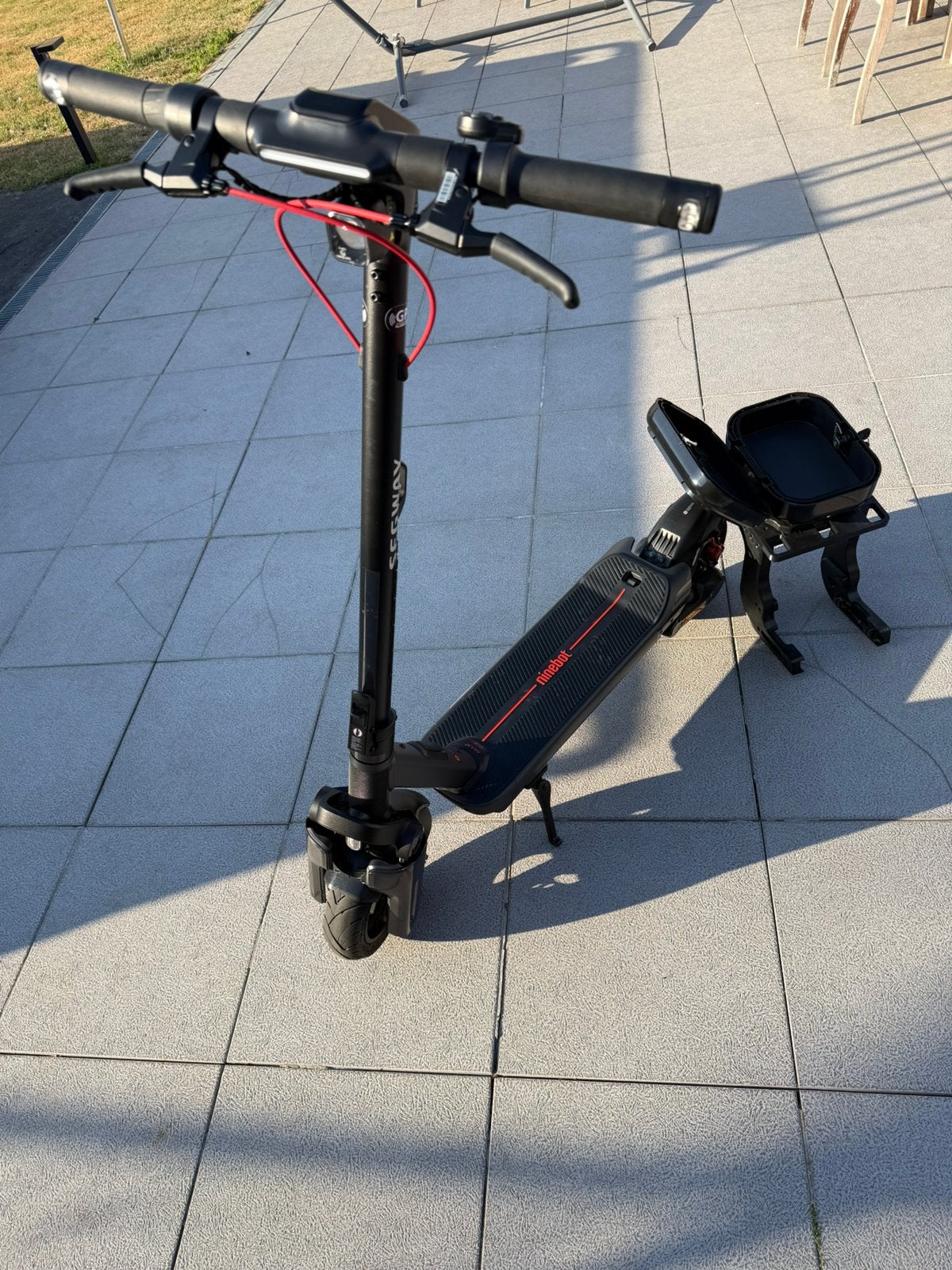 Ninebot Max G3 – 45km/h – Rear Storage Box Included, Vélos & Vélomoteurs, Trottinettes, Neuf, Step électrique (E-scooter), Enlèvement
